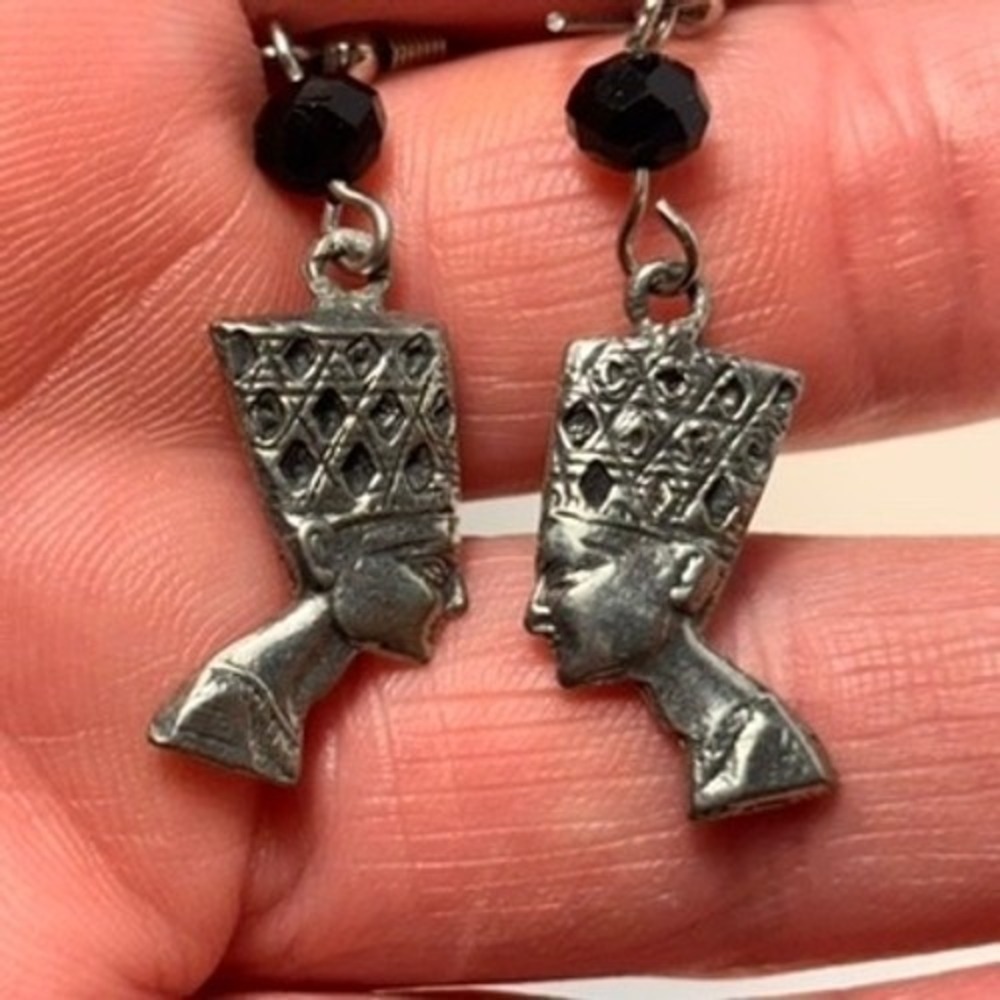 Nefertiti Drop Earrings Silver Tone Black Glass Bead Egyptian Boho Witchy Goth
